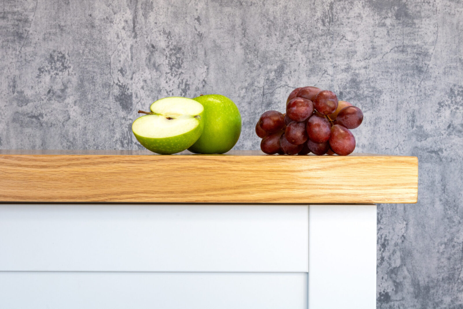 Epoxy Oak Worktops - Image 6