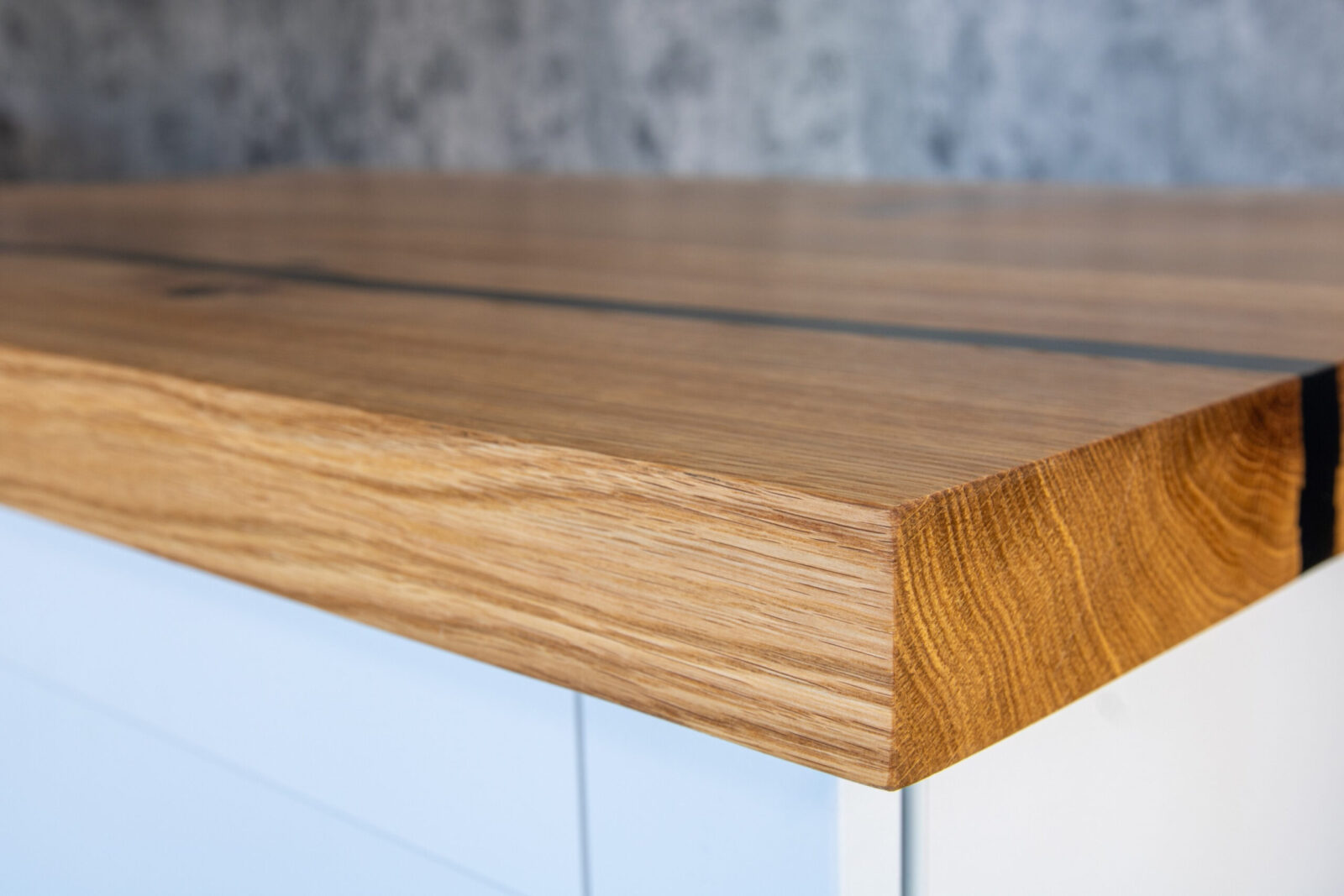 Epoxy Oak Worktops - Image 5