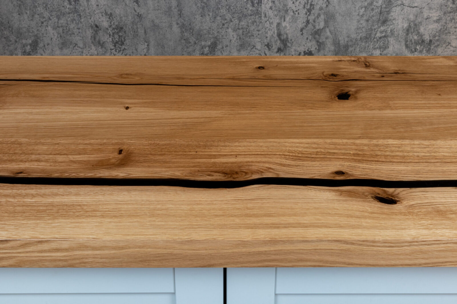 Epoxy Oak Worktops - Image 3