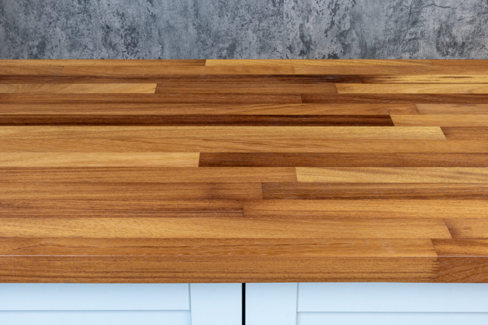 Iroko Worktop - Image 2