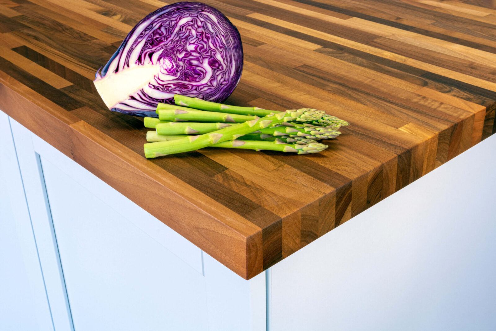 European Walnut Worktops 20mm Staves - Image 6